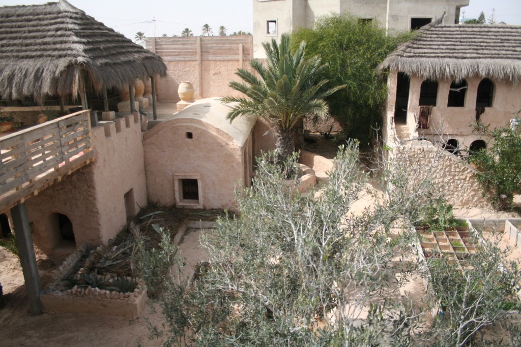Un écovillage touristique pour donner la parole à la jeunesse tunisienne | The Switchers