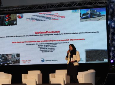 Ould Amer giving a talk on her initiative