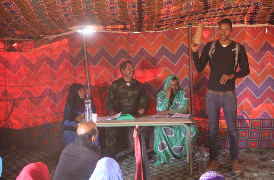 The story of a young refugee who builds houses from plastic bottles | The Switchers