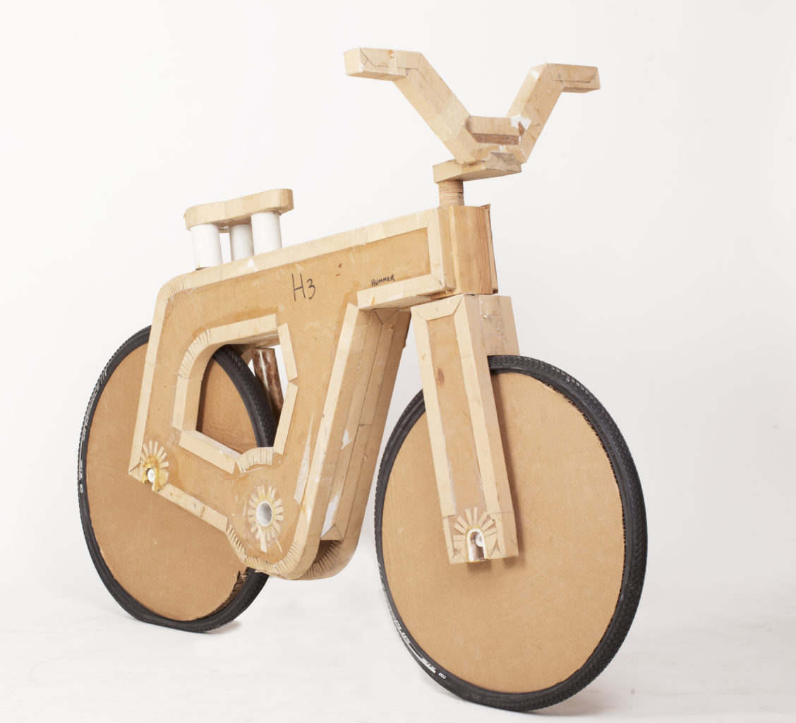 Souvenez-vous des entrepreneurs qui ont imaginé un vélo en carton : que sont-ils devenus ? | The Switchers