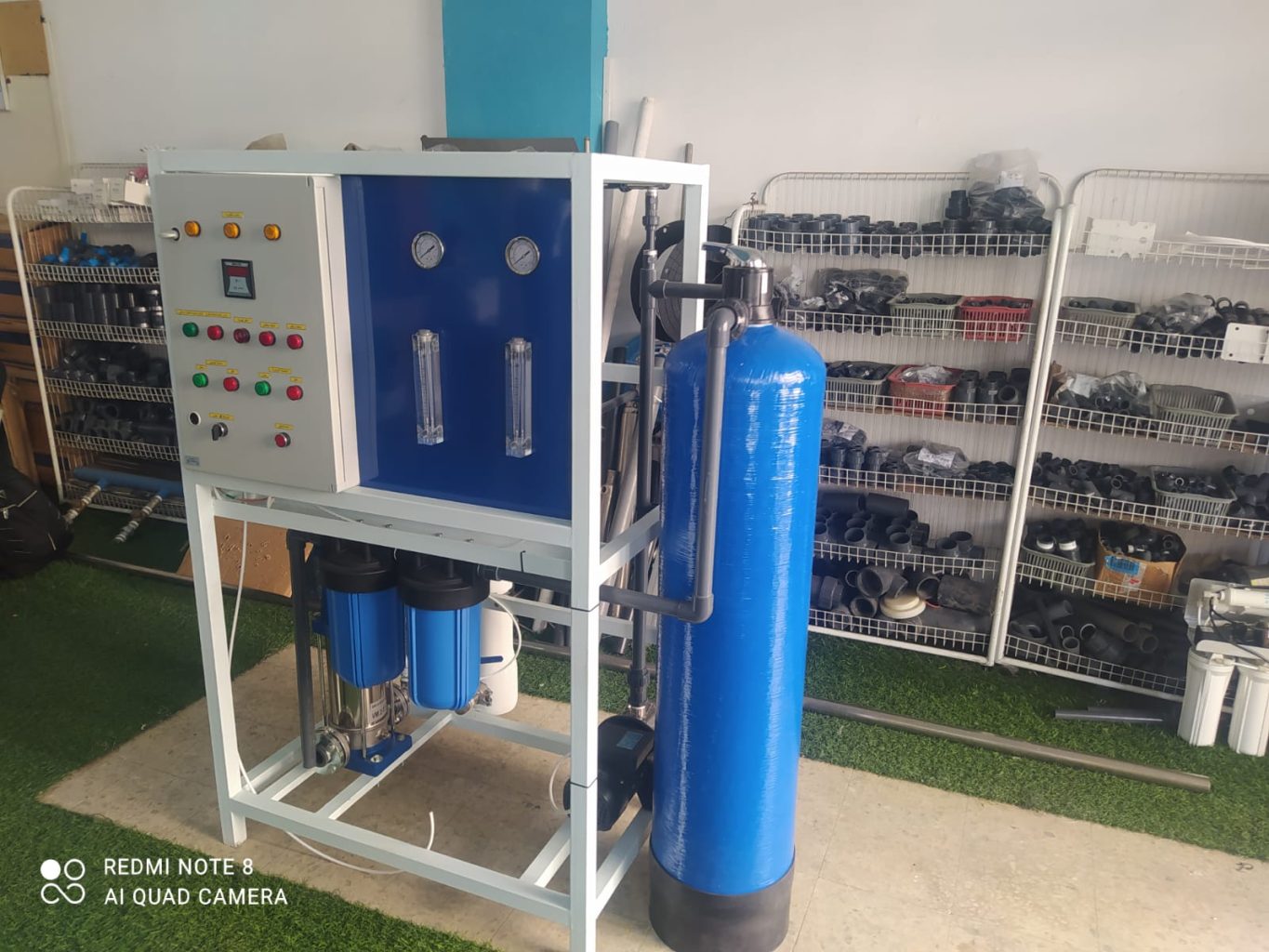 De l’eau propre pour tous » – La technologie de purification de l’eau « Blue Filters » utilise des matériaux naturels à base de plantes à Gaza | The Switchers